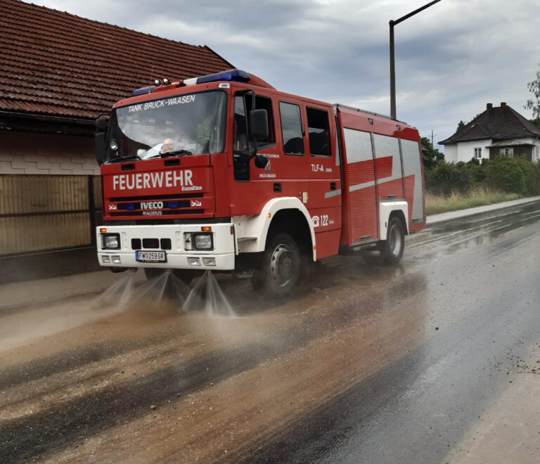 Einsatz FF Bruck-Waasen